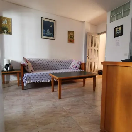 Full Flats And With Shared Toilet Wifi Free San Fernando Apartment *